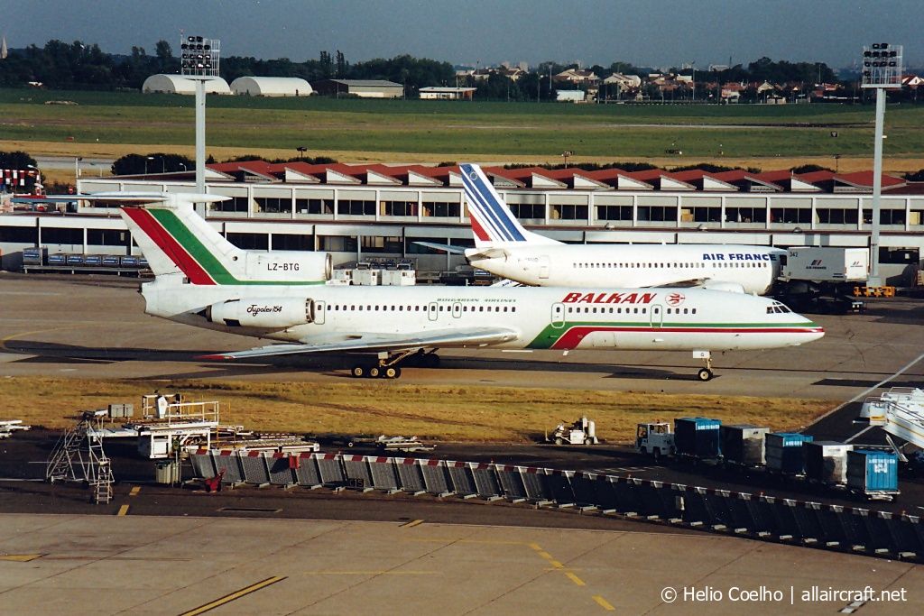 LZ-BTG · Tupolev Tu-154B · (ORY / LFPO)