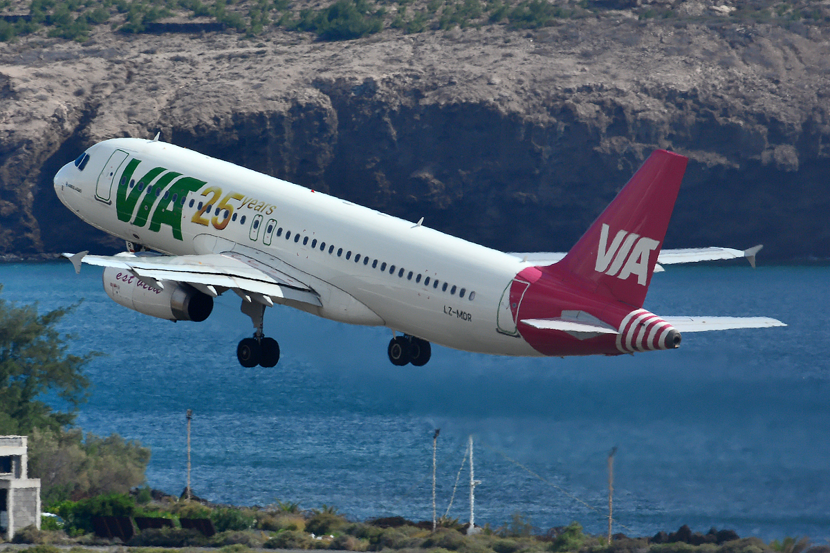 LZ-MDR · Airbus A320-232 · (LPA / GCLP)