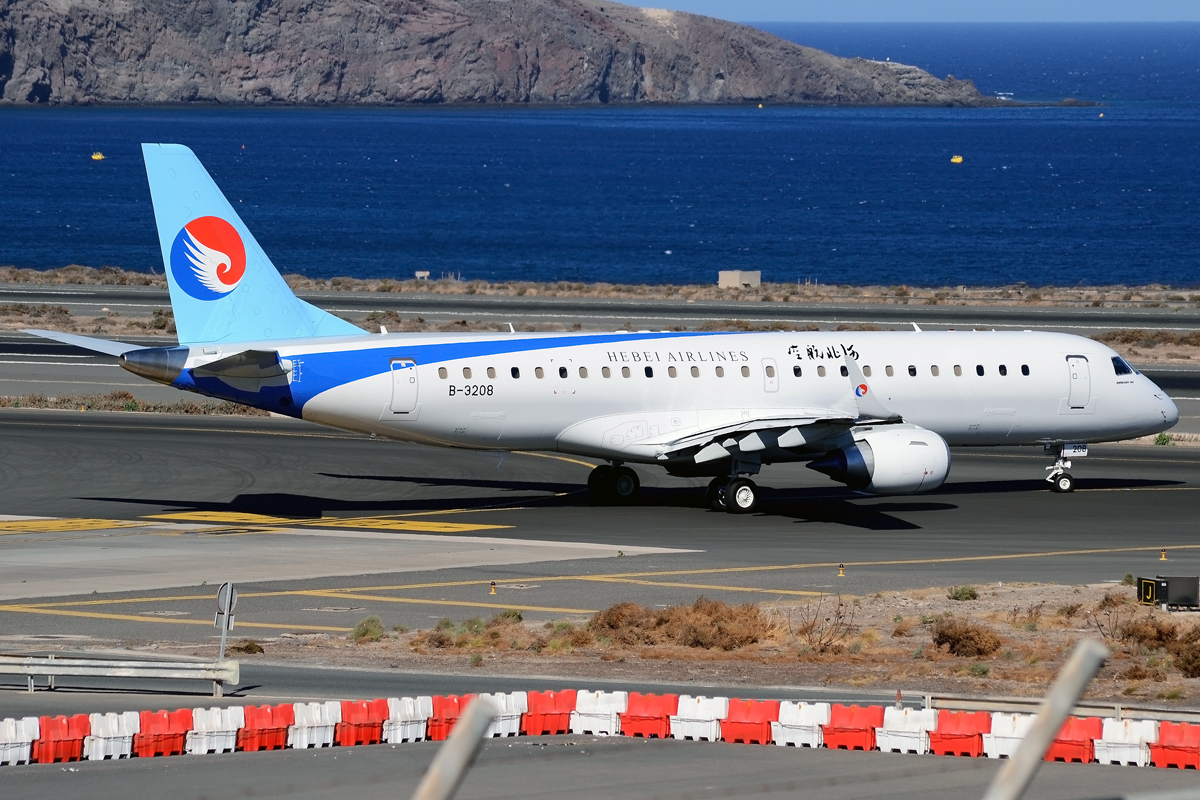 B-3208 · Embraer 190-100LR · (LPA / GCLP)