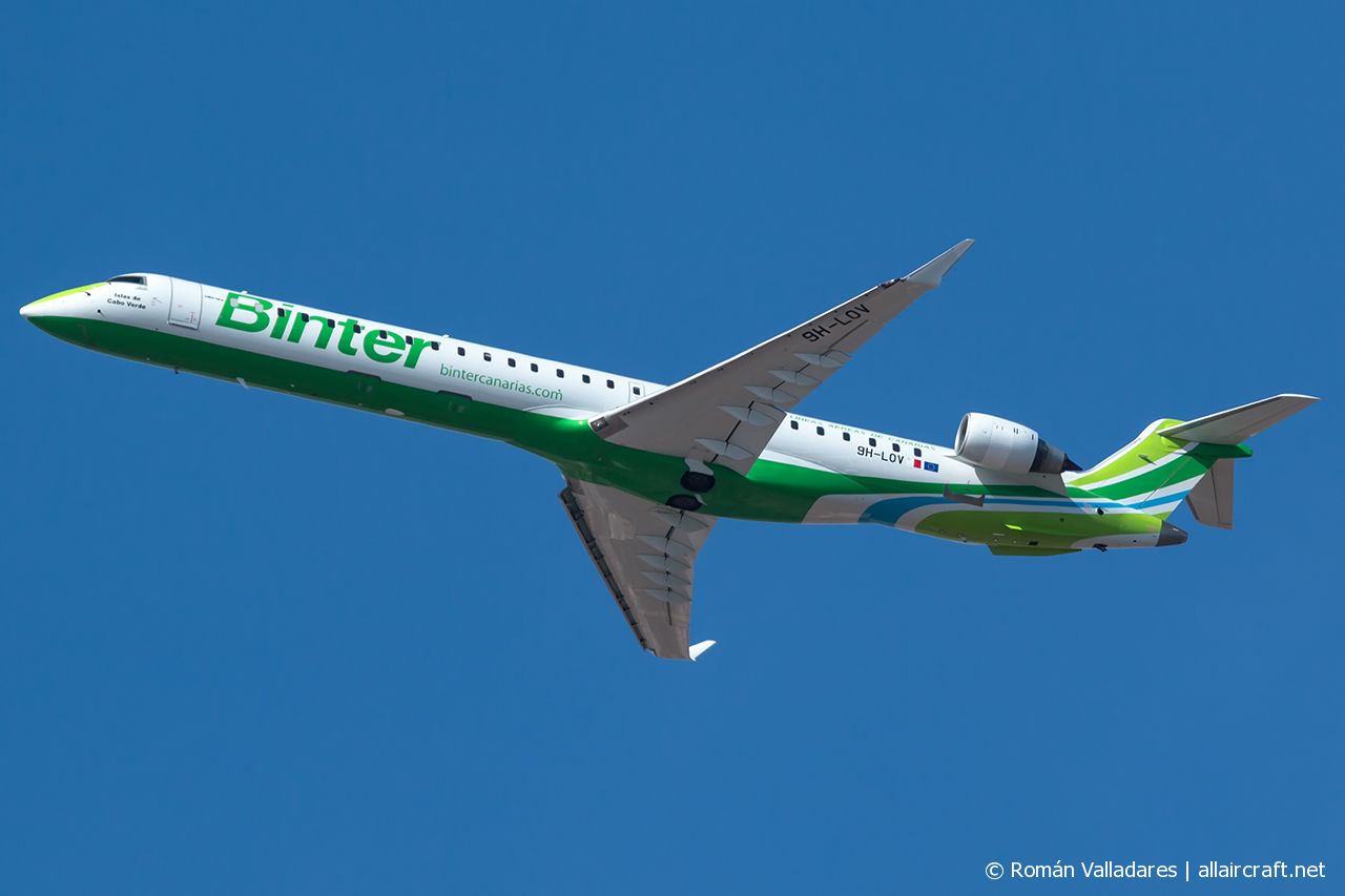 9H-LOV · Bombardier CRJ-1000 · (LPA / GCLP)
