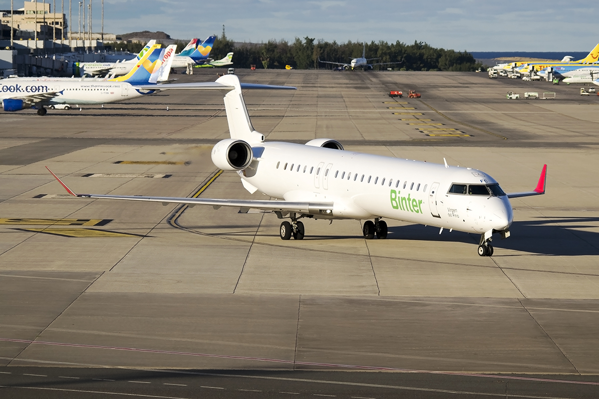 EC-MFC · Bombardier CRJ-900 · (LPA / GCLP)