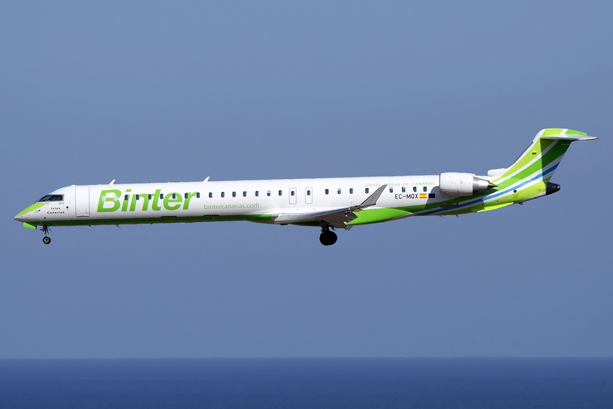 EC-MOX · Bombardier CRJ-1000 · (LPA / GCLP)