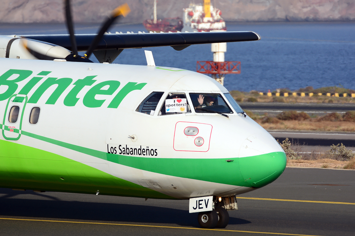 EC-JEV (717) 2005 ATR-72-500