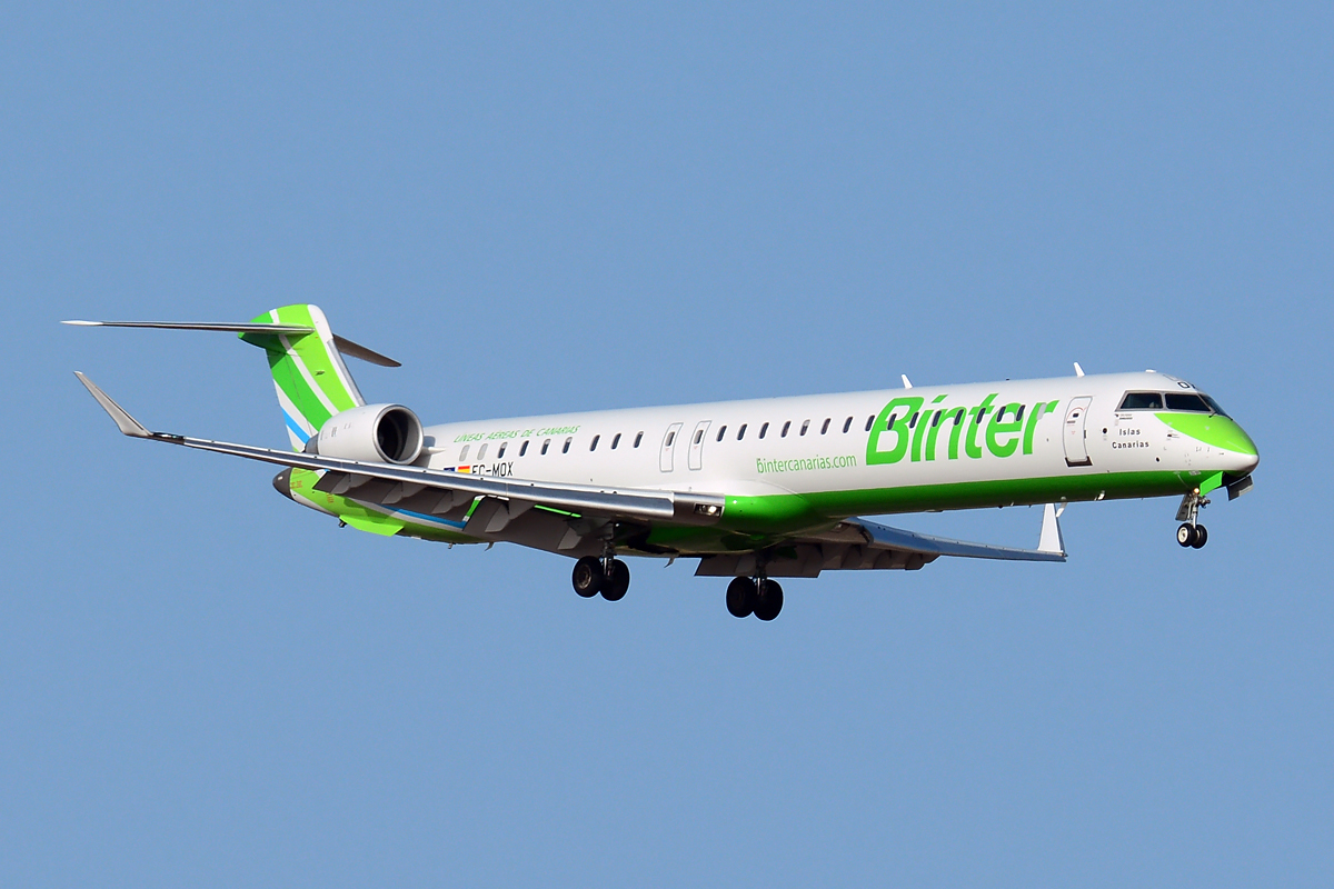 EC-MOX (cn 19053) Bombardier CRJ-1000