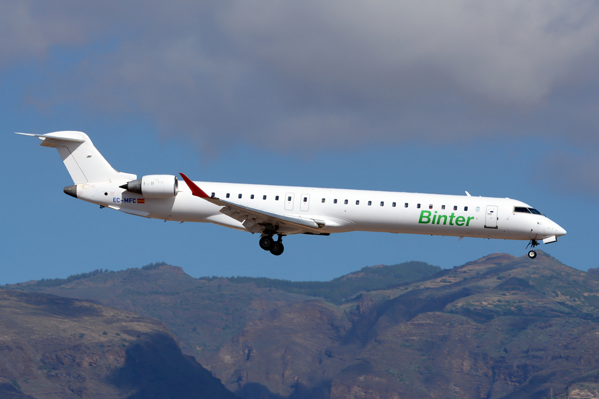 EC-MFC · Bombardier CRJ-900 · (LPA / GCLP)