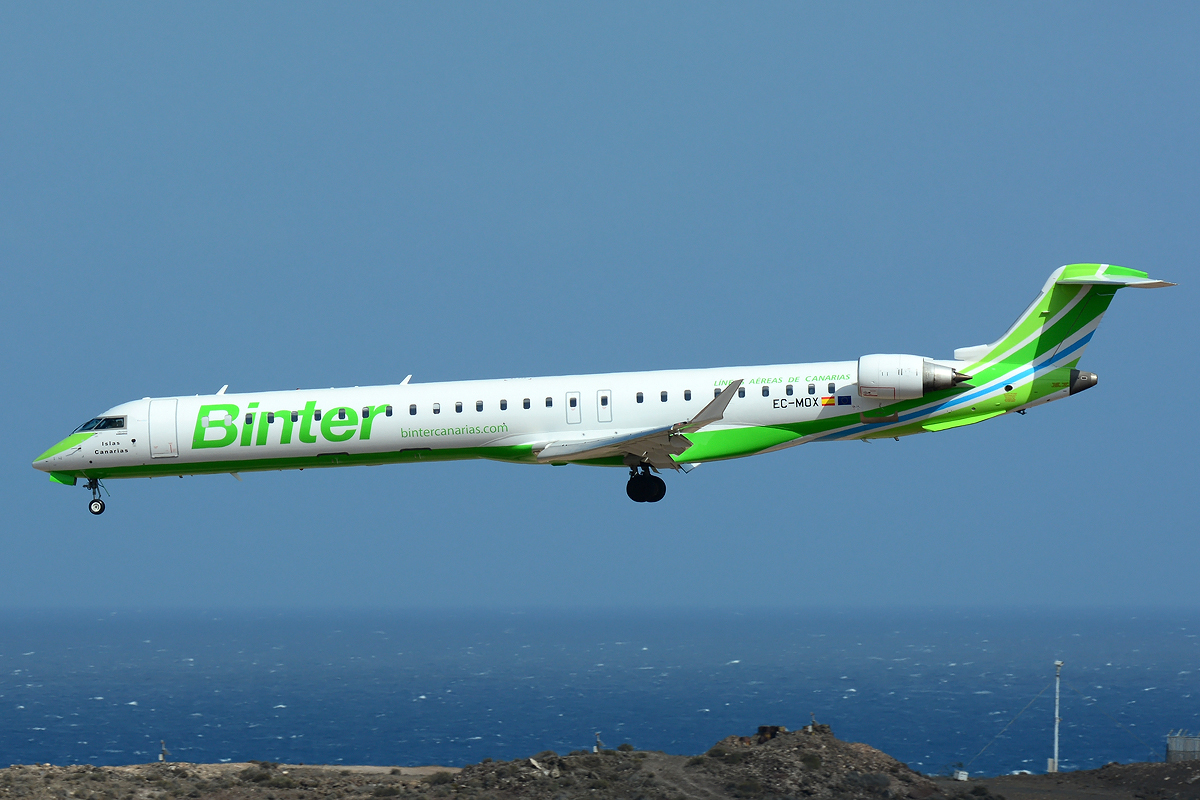 EC-MOX · Bombardier CRJ-1000 · (LPA / GCLP)