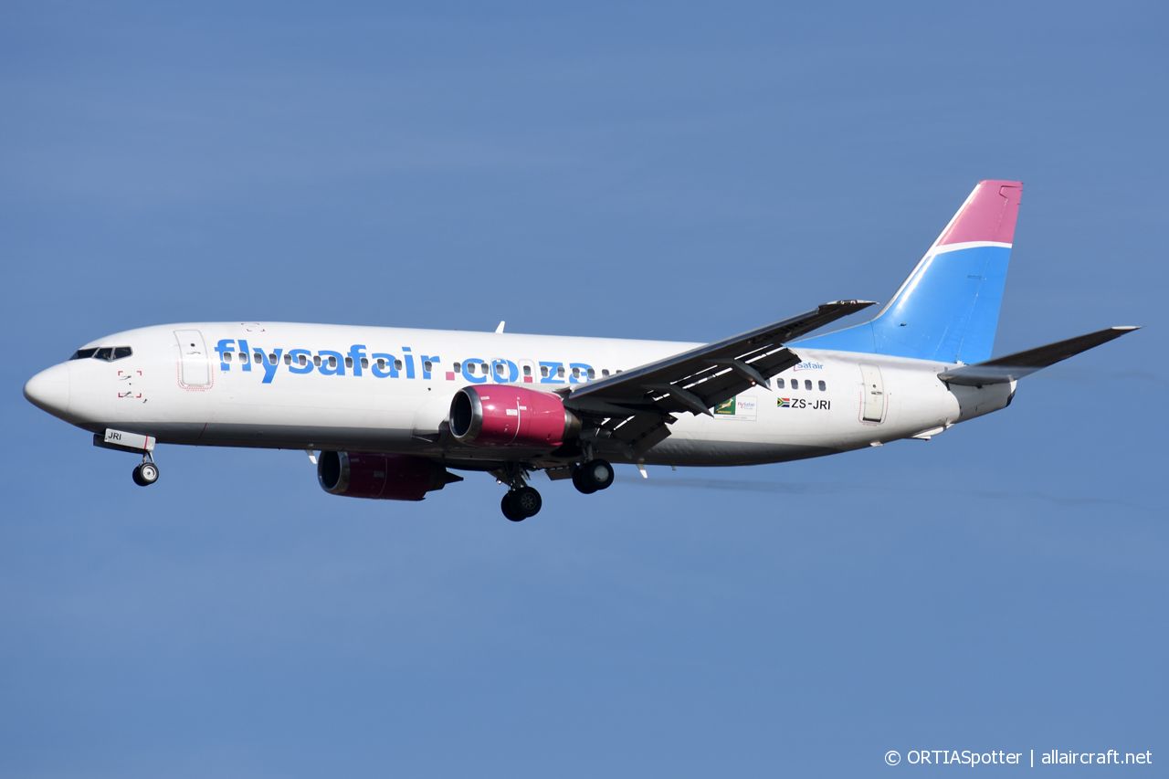 ZS-JRI · Boeing 737-4Q8 · (JNB / FAOR)