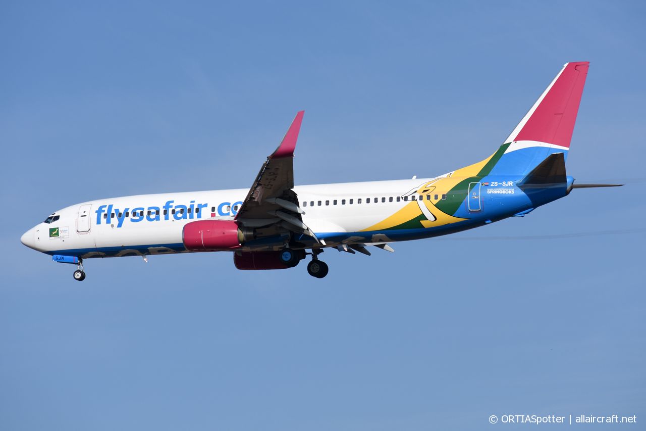 ZS-SJR (32631) 2002 Boeing 737-844(WL)