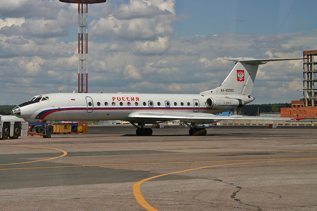 RA-65553, (cn 66300), Tupolev Tu-134A-3