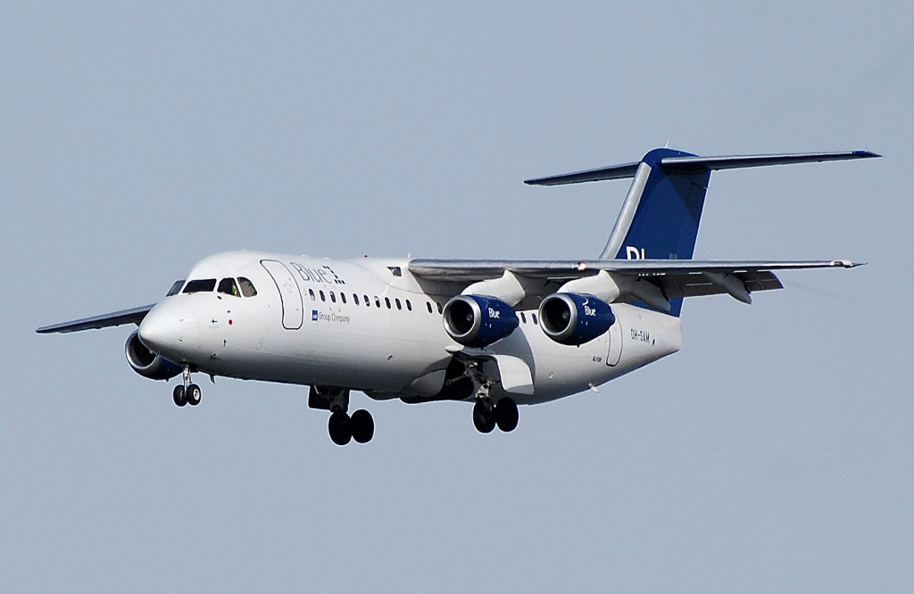 OH-SAM (cn E03386) BAe Avro RJ100