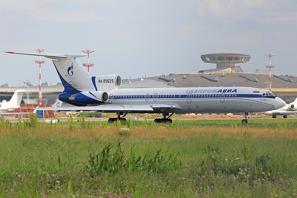 RA-85625 (87A-752) Tupolev Tu-154M