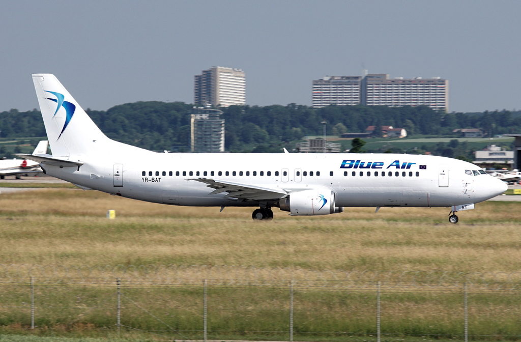 YR-BAT · Boeing 737-4Z9 · (STR / EDDS)