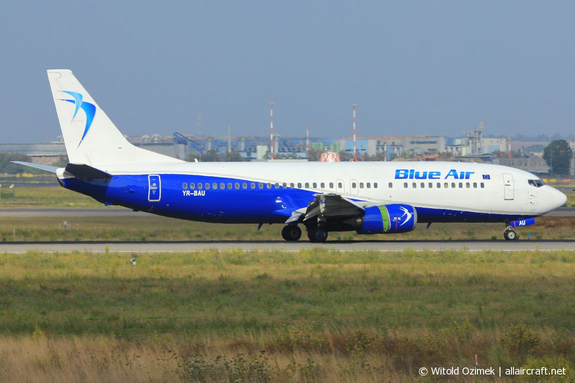 YR-BAU (26066) 1992 Boeing 737-4Y0