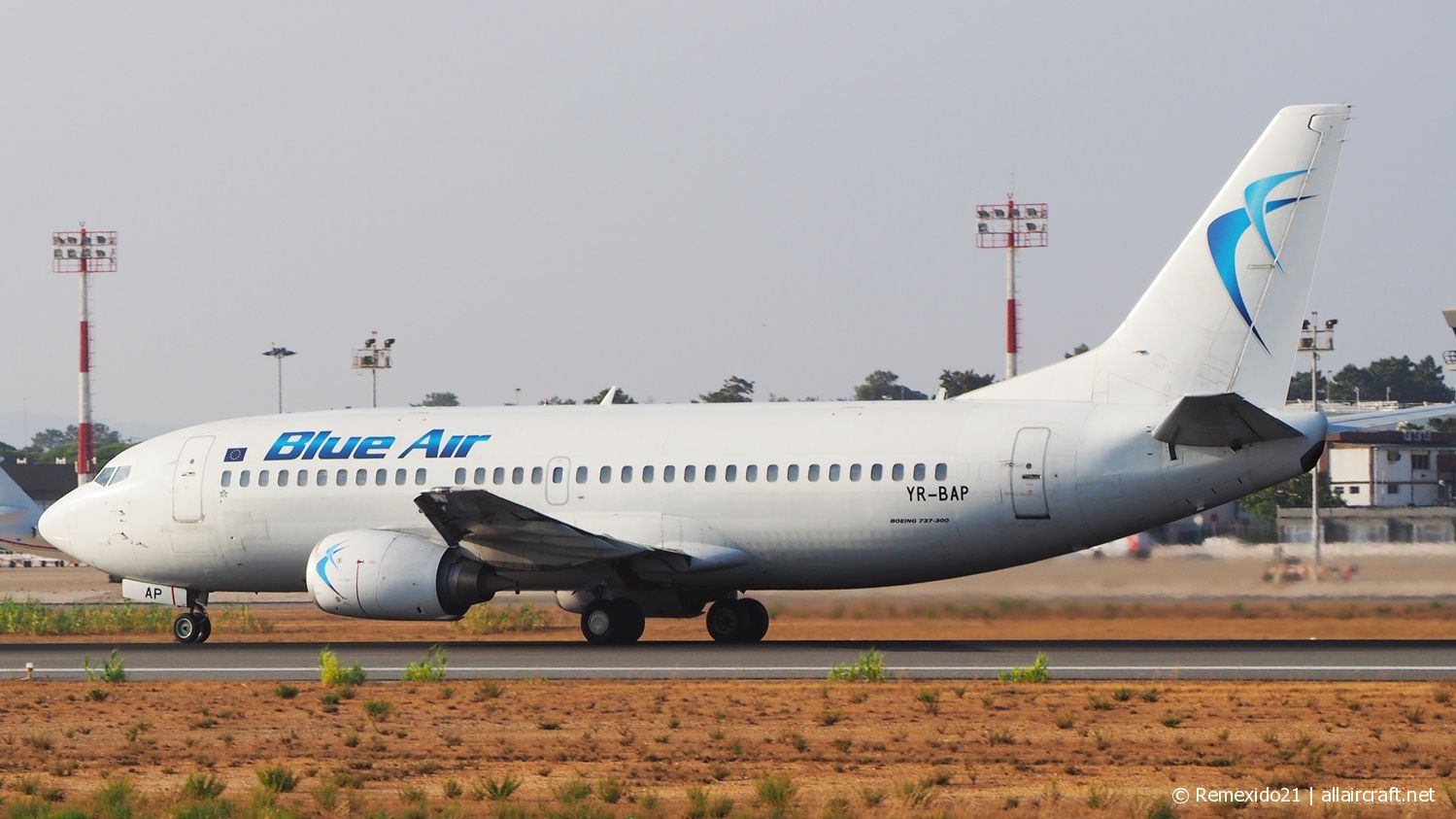 YR-BAP (24909) 1991 Boeing 737-3Y0