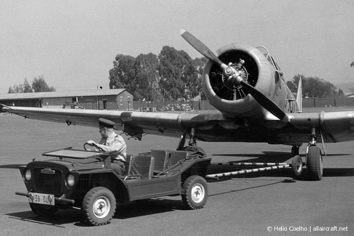 7454 (88-14367) 1944 North American AT-6C-NT Texan