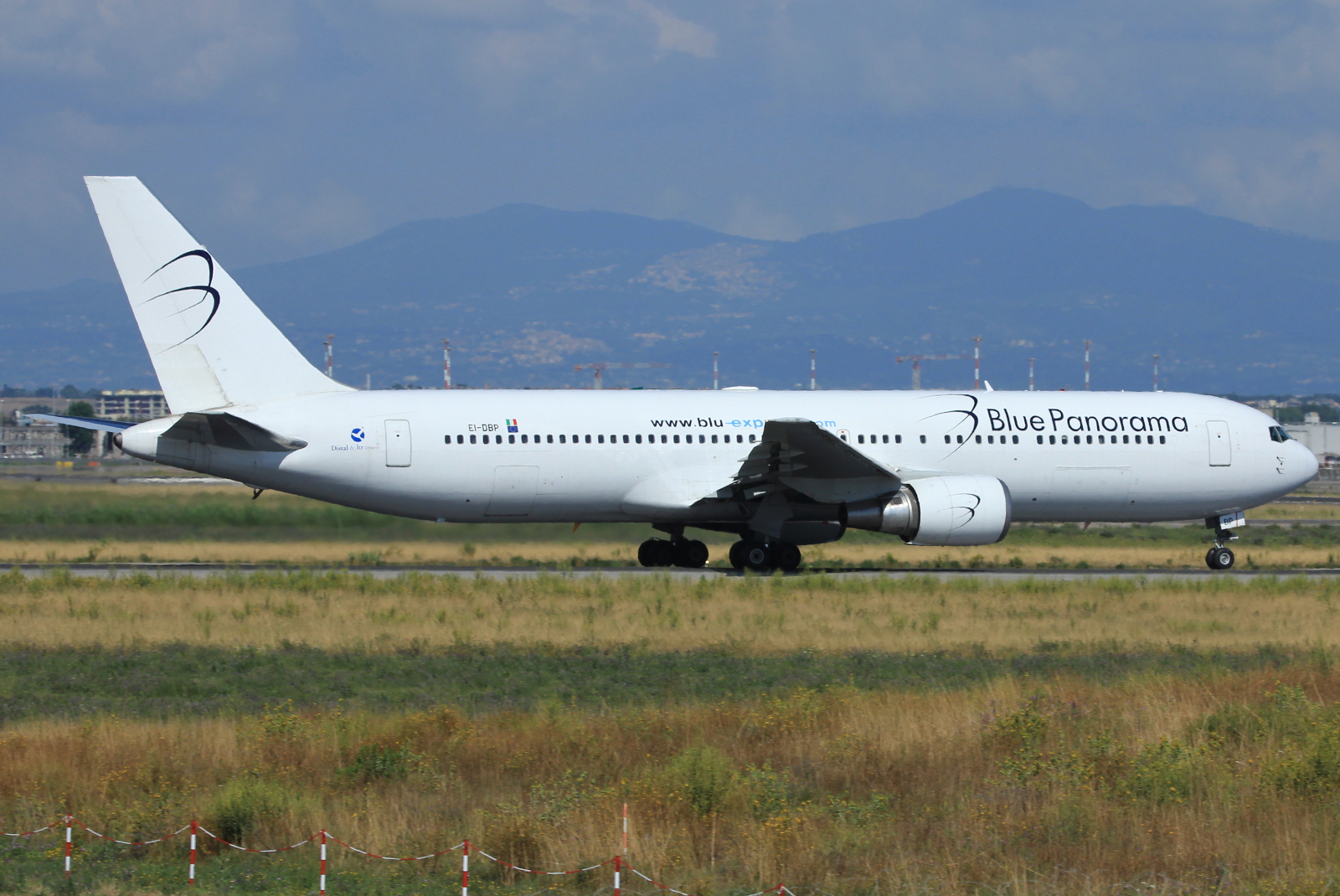 EI-DBP (cn 26389) Boeing 767-35HER