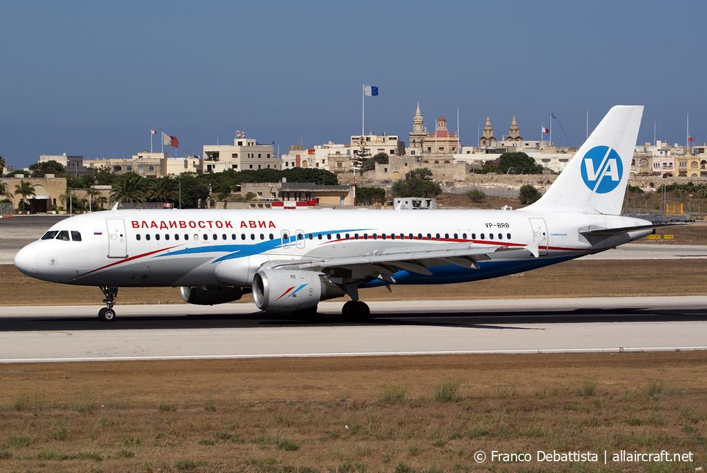 VP-BRB (528) 1995 Airbus A320-212