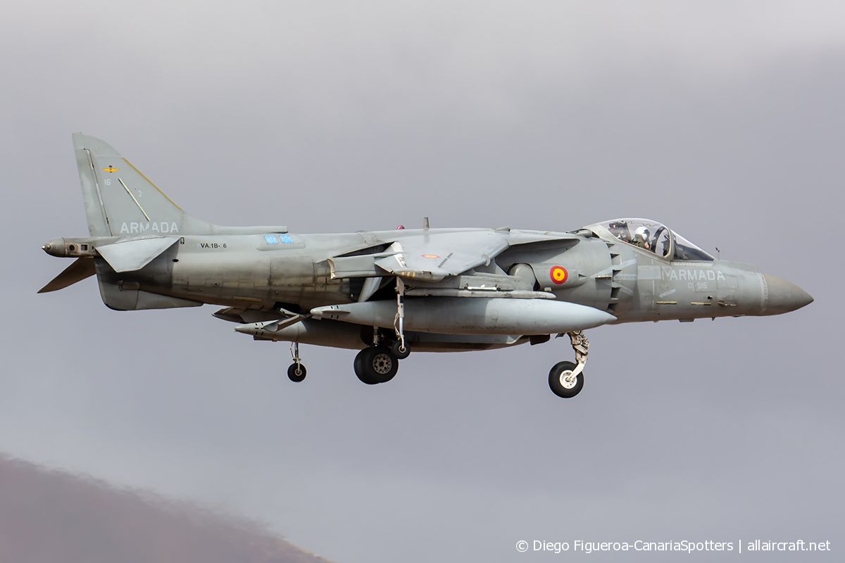 VA.1B-16 (E16) McDonnell Douglas EAV-8B Harrier II