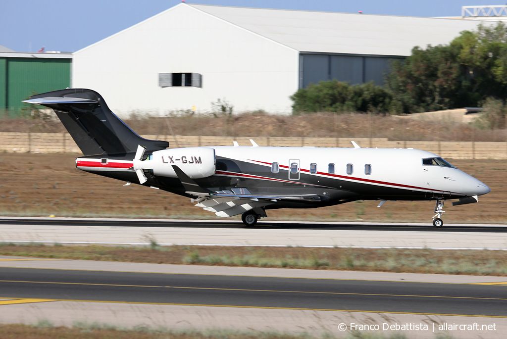 LX-GJM · Bombardier BD-100-1A10 Challenger 350 · (MLA / LMML)