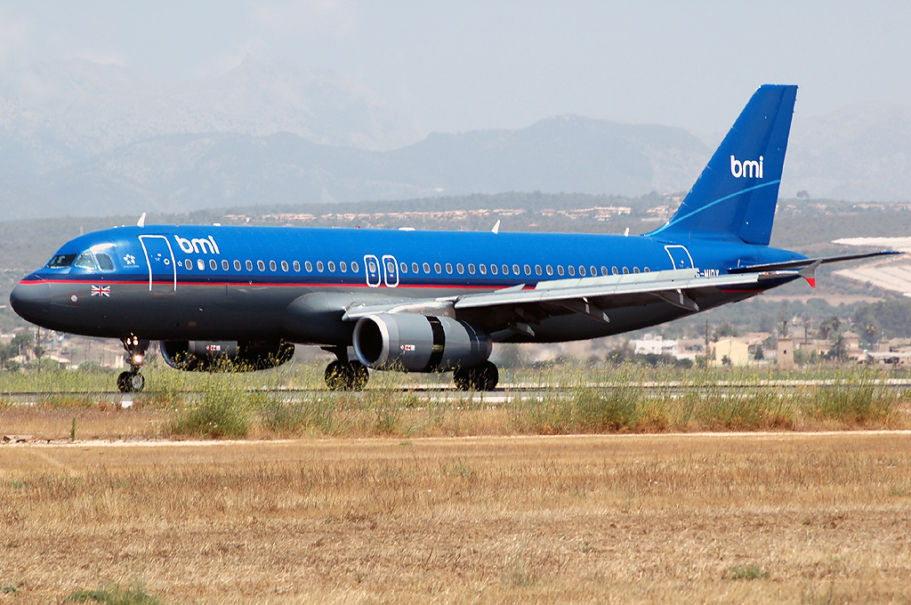 G-MIDY · Airbus A320-232 · (PMI / LEPA / LESJ)