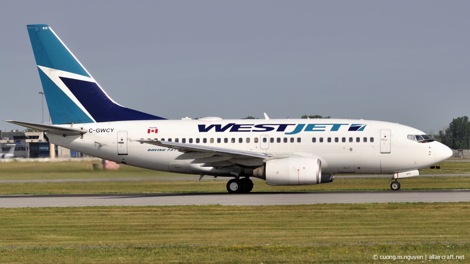 C-GWCY (35113) 2010 Boeing 737-6CT