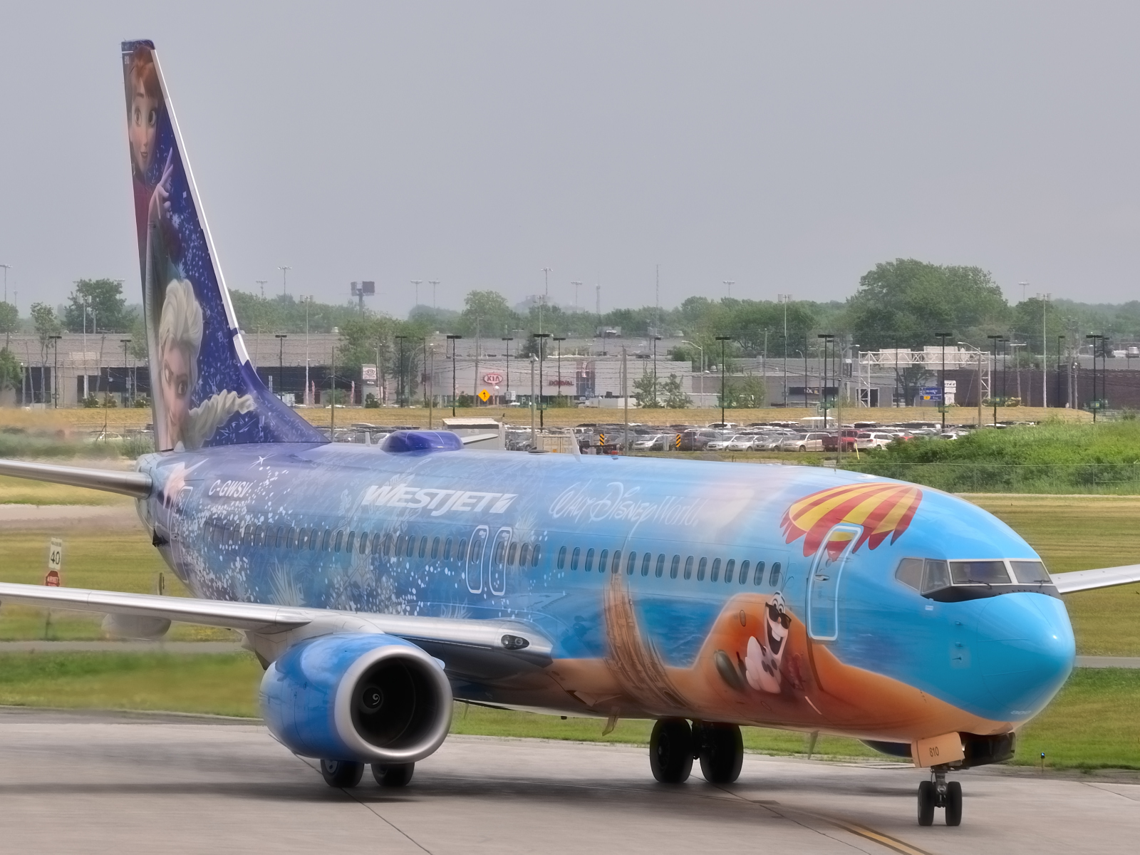C-GWSV · Boeing 737-8CT · (YUL / CYUL)