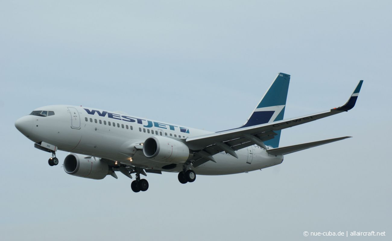 C-FWSI · Boeing 737-7CT(WL) · (YYZ / CYYZ)