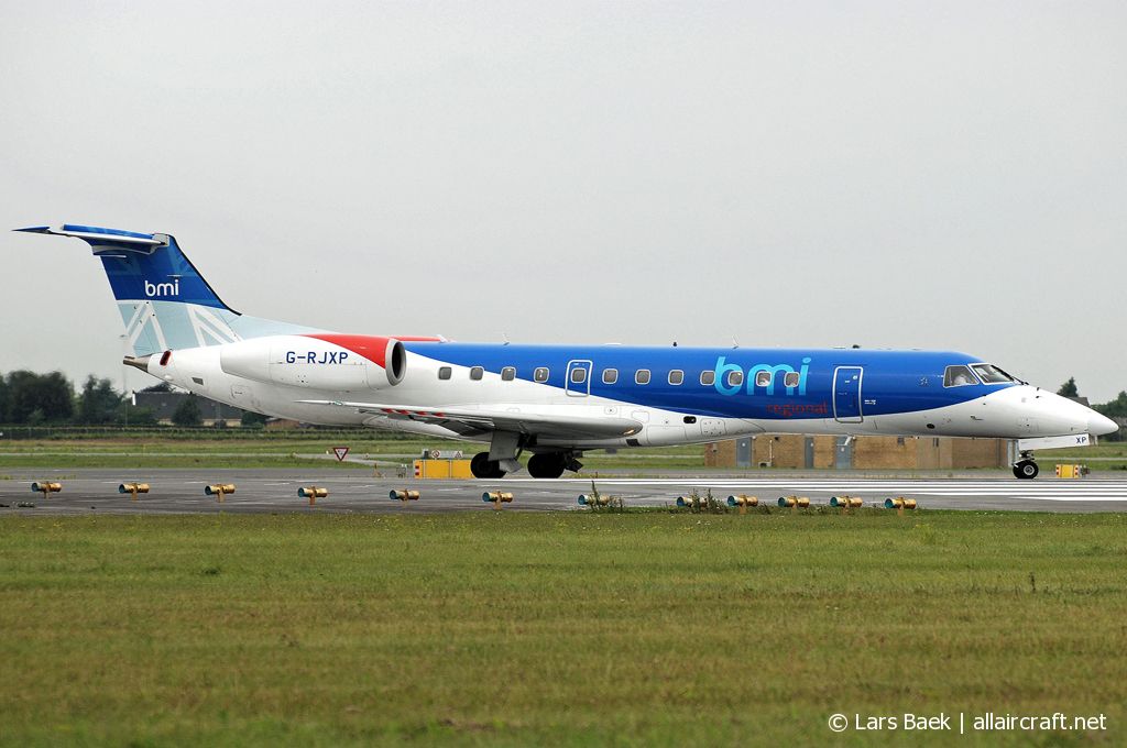 G-RJXP (cn 145431) Embraer ERJ-135ER