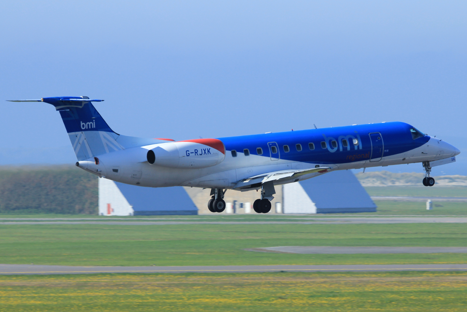 G-RJXK · Embraer ERJ-135ER · (SVG / ENZV)