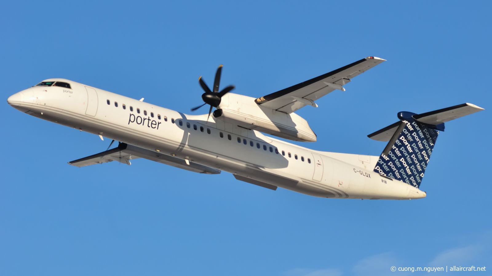 C-GLQX (4282) 2009 Bombardier Dash 8-Q402