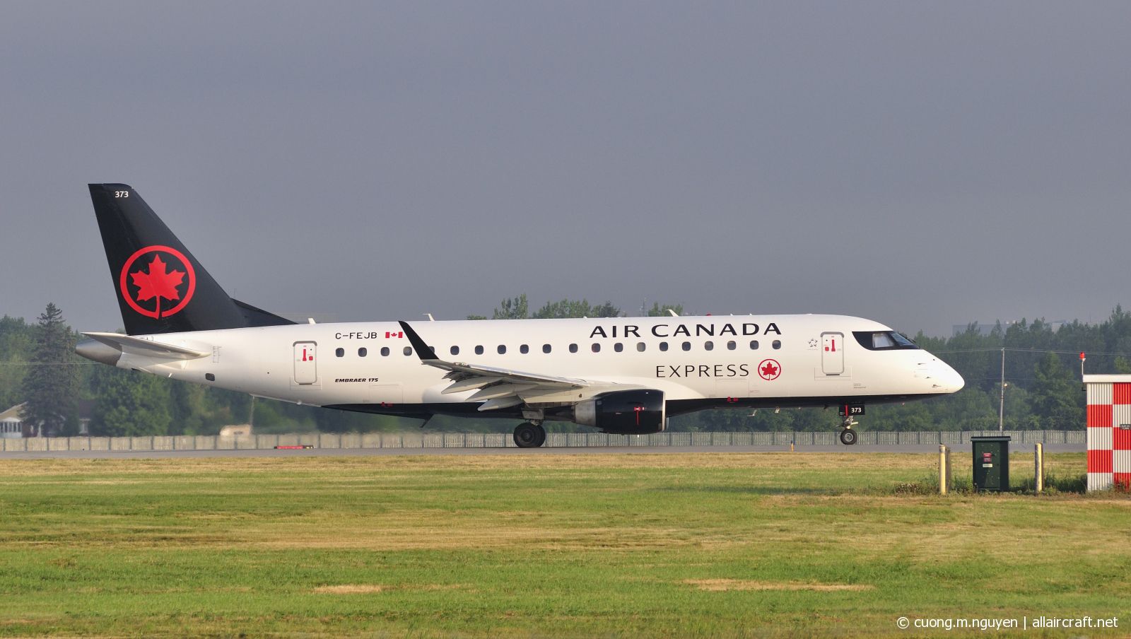 C-FEJB (17000086) Embraer 170-200STD