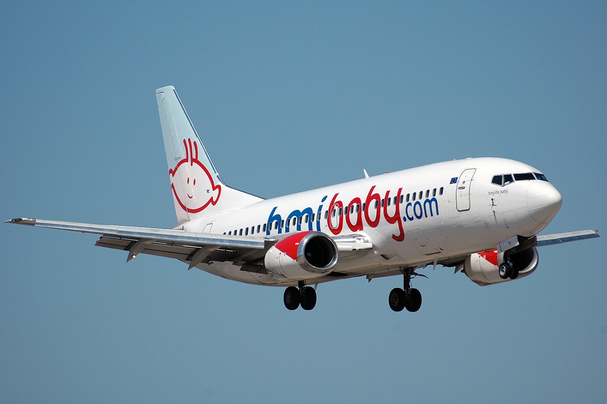 G-TOYI · Boeing 737-3Q8 · (FAO / LPFR)