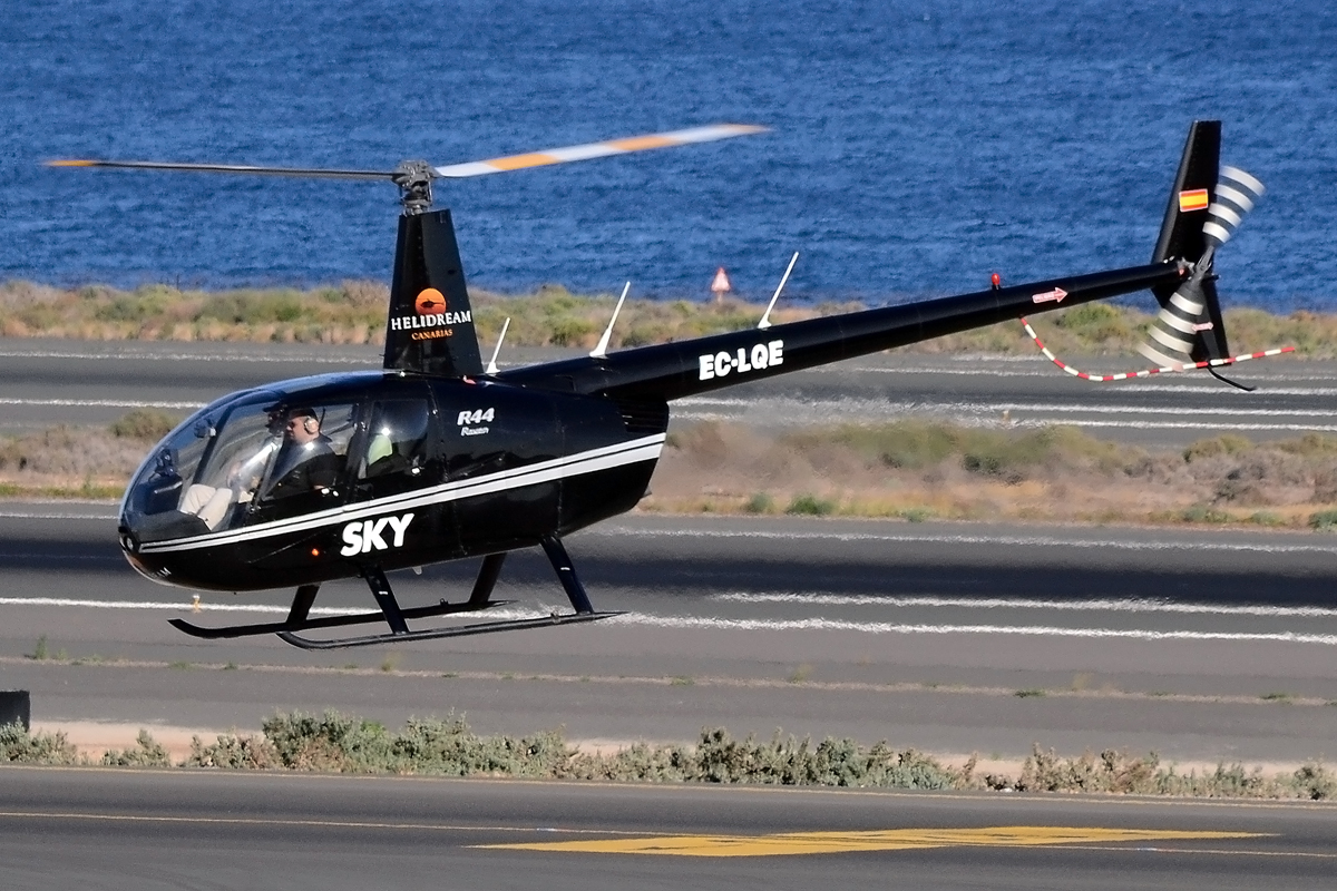 EC-LQE (1071) 2001 Robinson R44 Raven