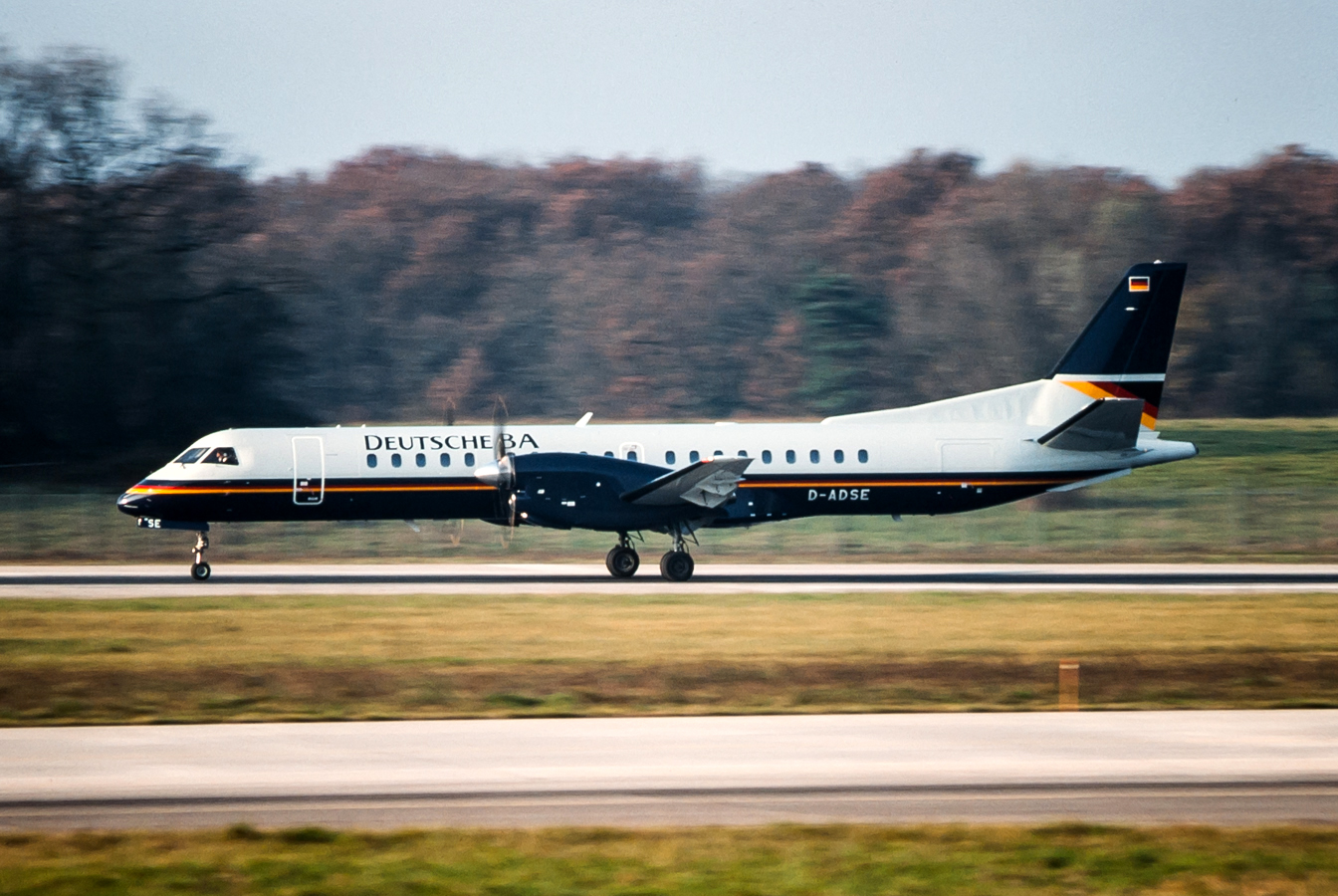 D-ADSE · Saab 2000 · (GVA / LSGG)