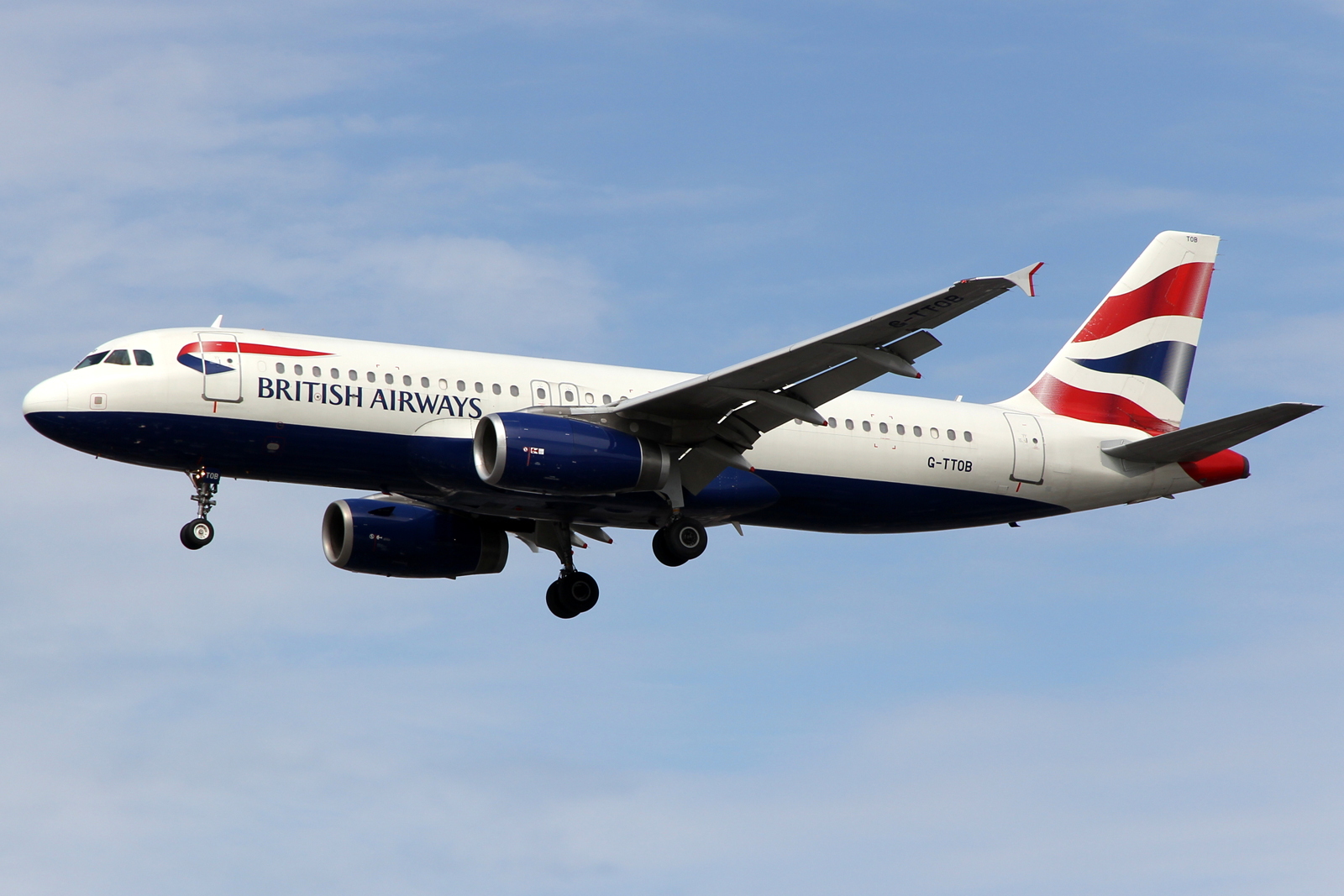 G-TTOB (1687) 2001 Airbus A320-232