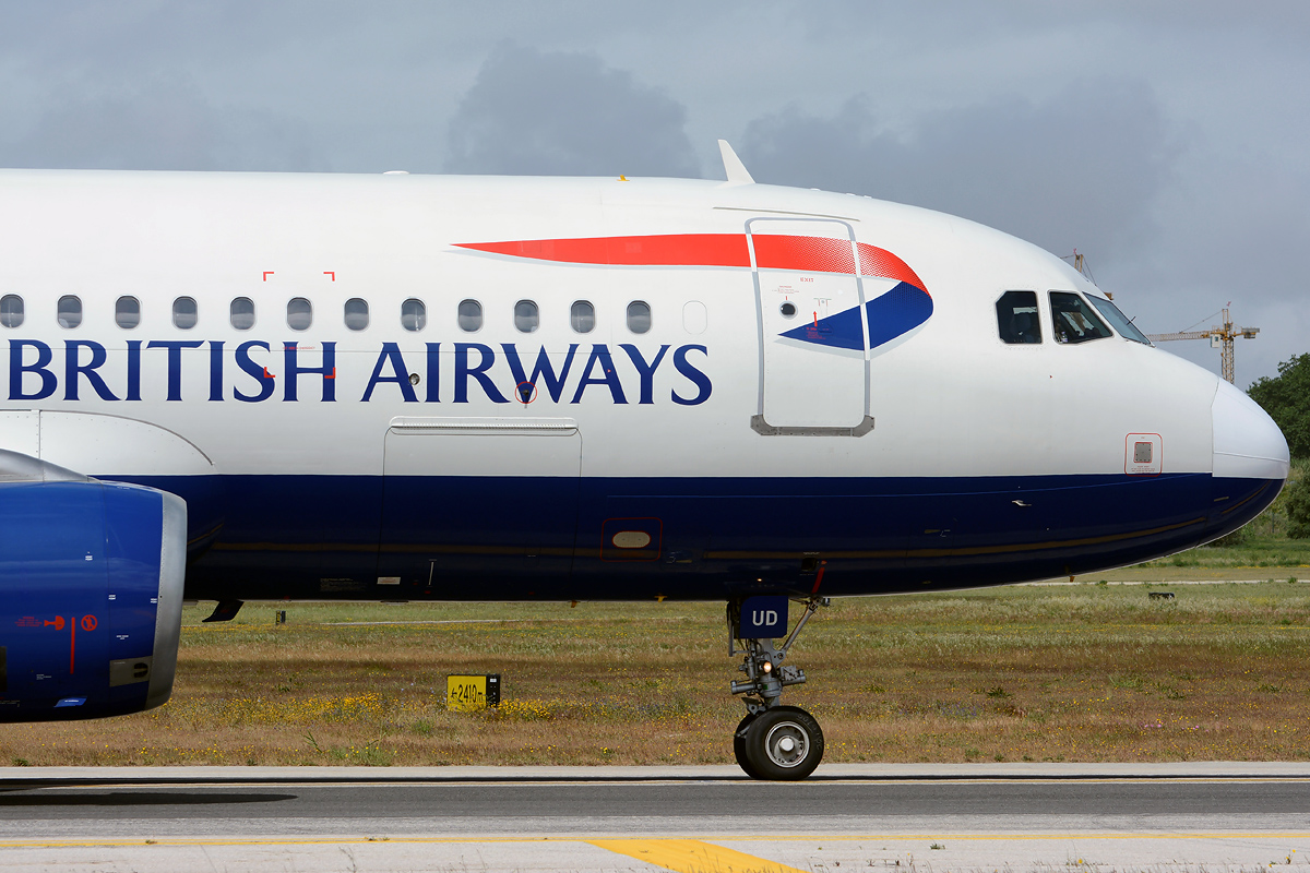G-EUUD (cn 1760) Airbus A320-232