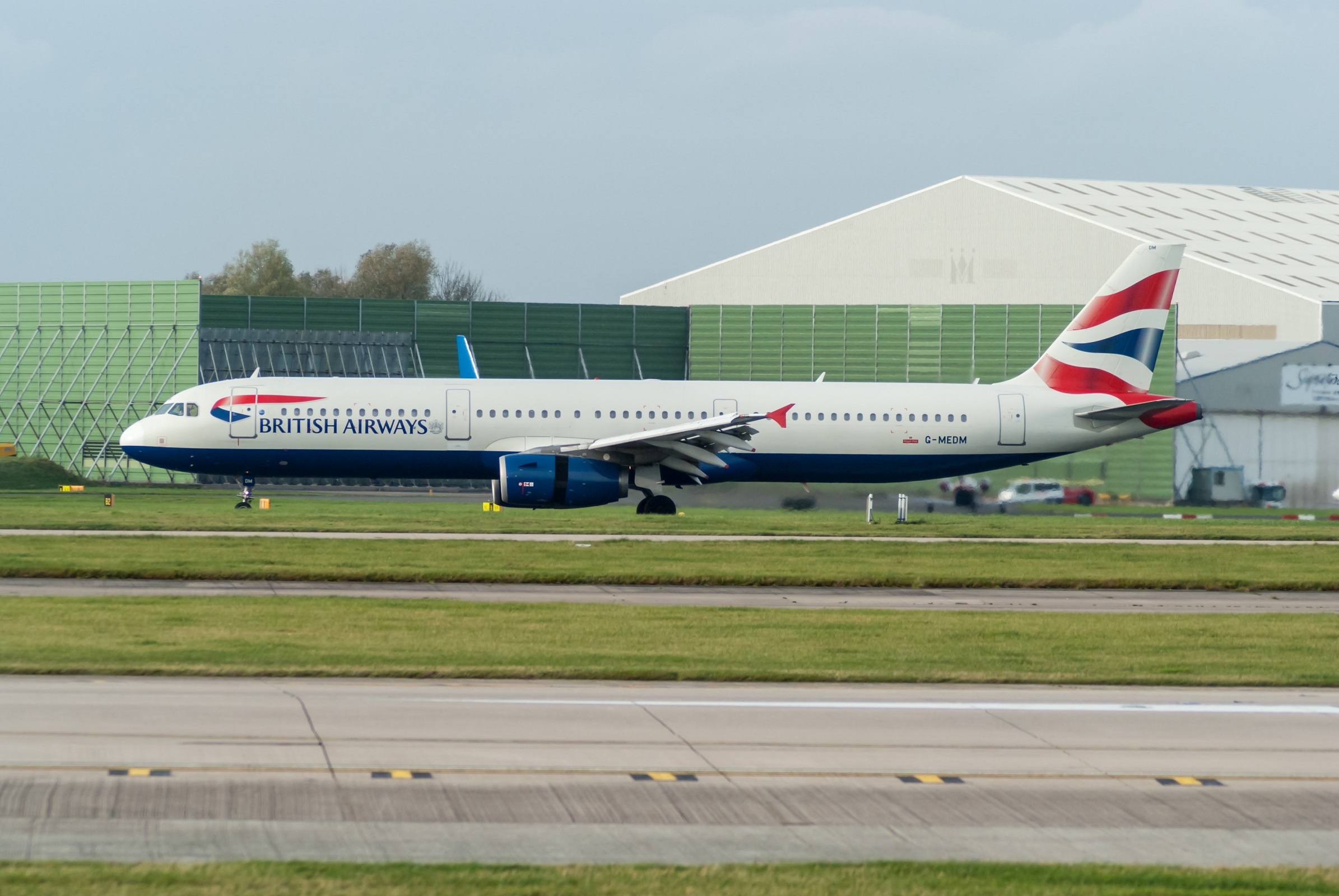 G-MEDM (cn 2799) Airbus A321-231