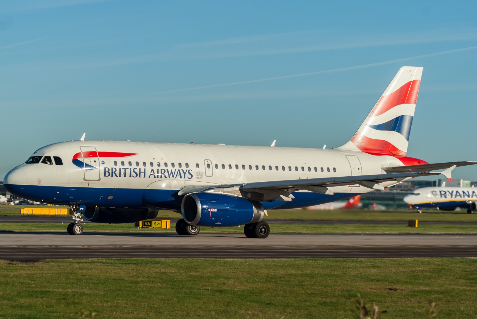 G-EUPF (1197) 2000 Airbus A319-131