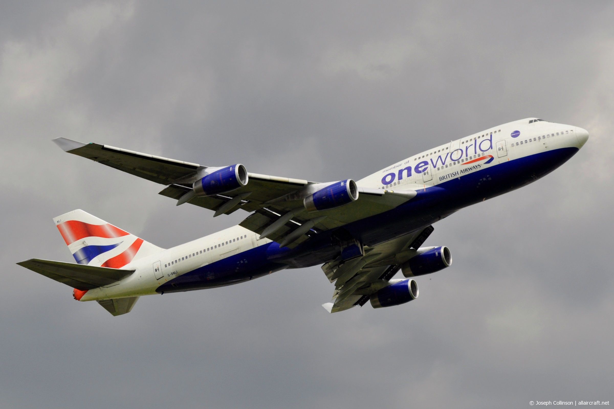 G-BNLI (cn 24051) Boeing 747-436