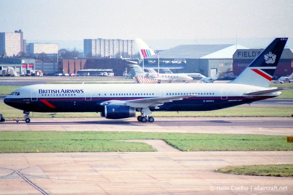 G-BNWU (25829) 1993 Boeing 767-336ER