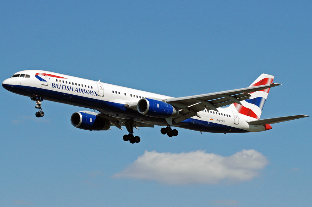 G-CPEO · Boeing 757-236 · (LHR / EGLL)
