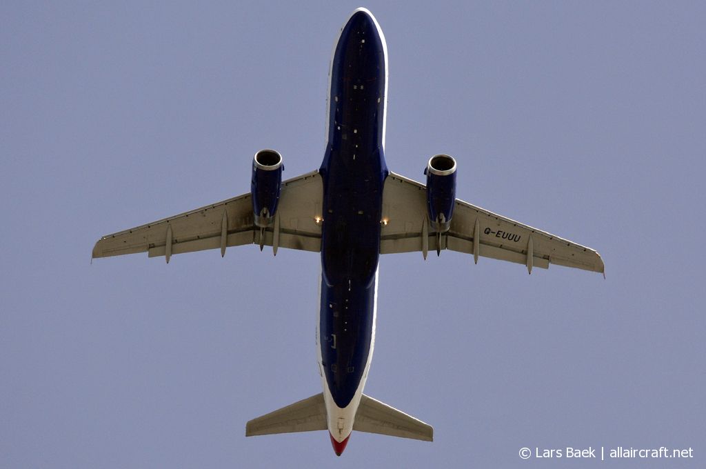 G-EUUU · Airbus A320-232 · (MLA / LMML)
