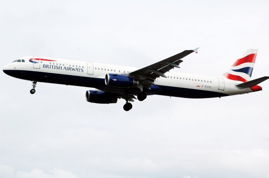 G-EUXL, (cn 3254), Airbus A321-231