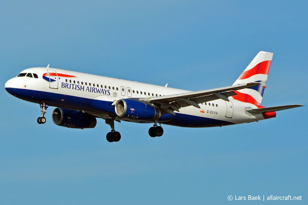 G-EUYH (4265) 2010 Airbus A320-232