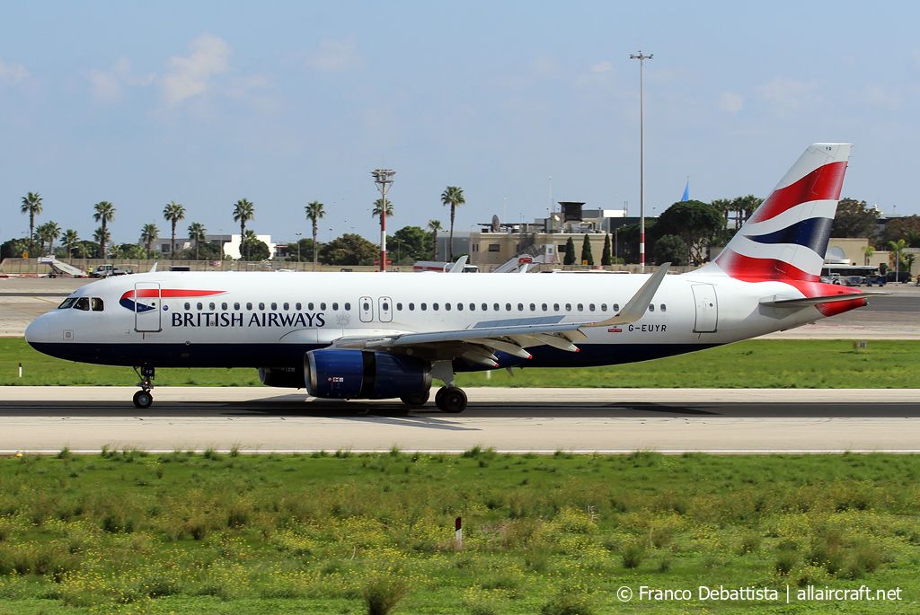 G-EUYR · Airbus A320-232 · (MLA / LMML)