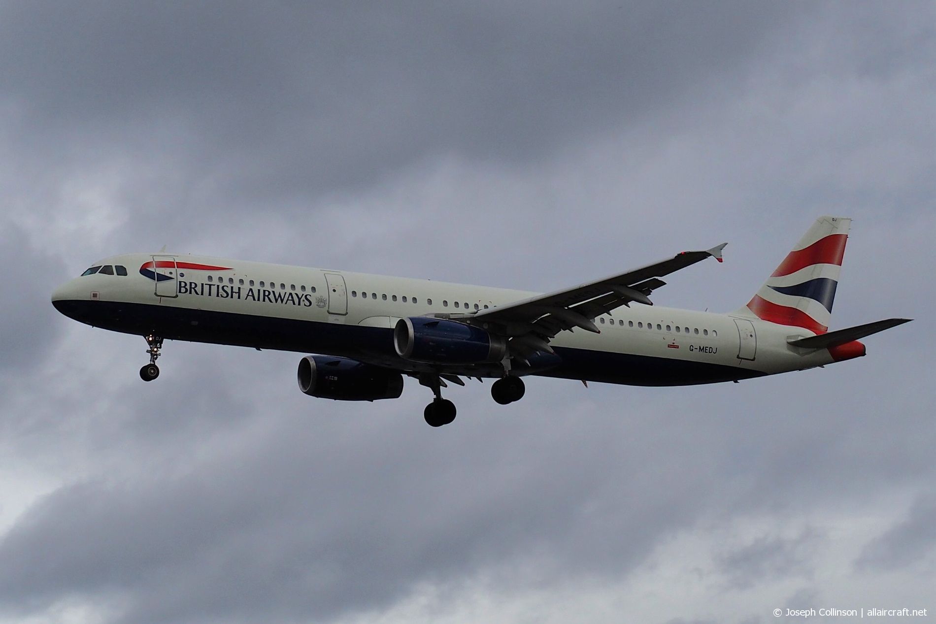 G-MEDJ (2190) 2004 Airbus A321-231
