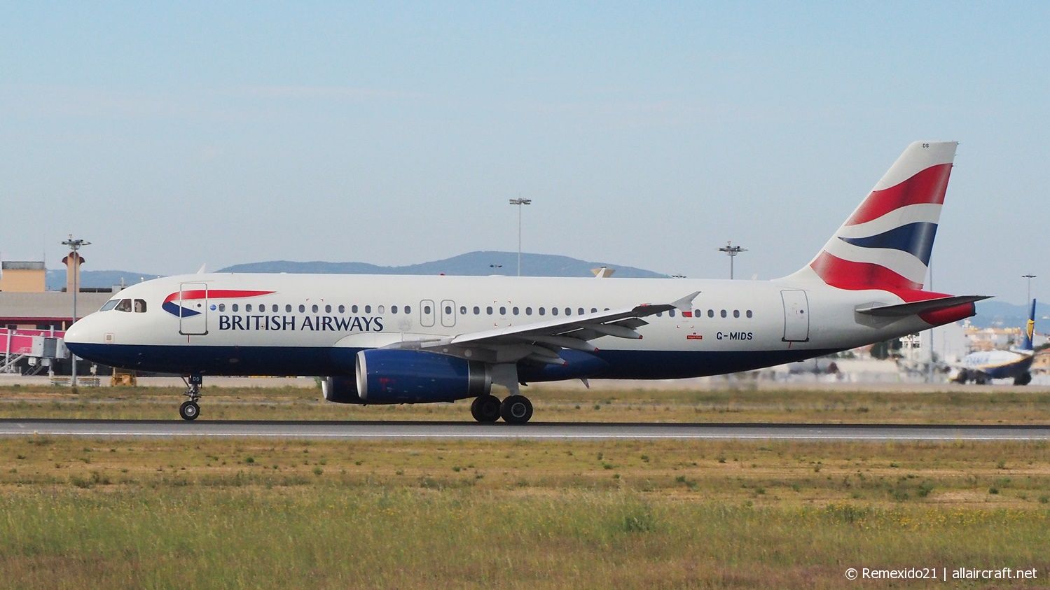 G-MIDS · Airbus A320-232 · (FAO / LPFR)