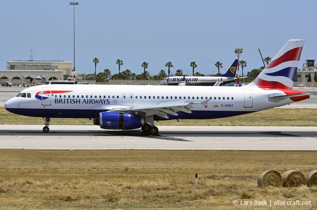 G-MIDX · Airbus A320-232 · (MLA / LMML)