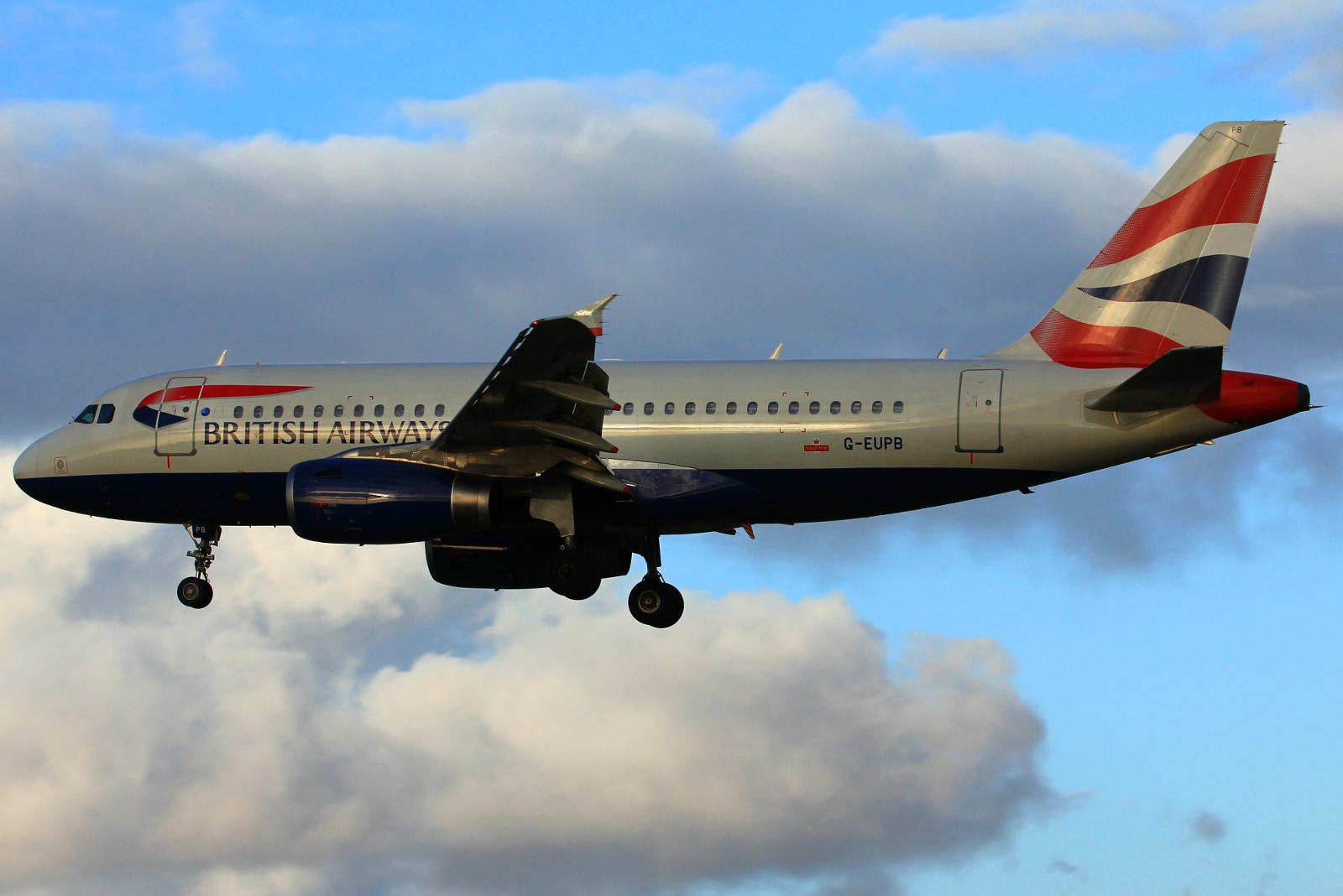 G-EUPB · Airbus A319-131 · (SVG / ENZV)