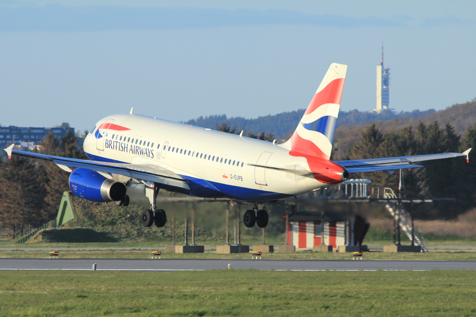 G-EUPB · Airbus A319-131 · (SVG / ENZV)